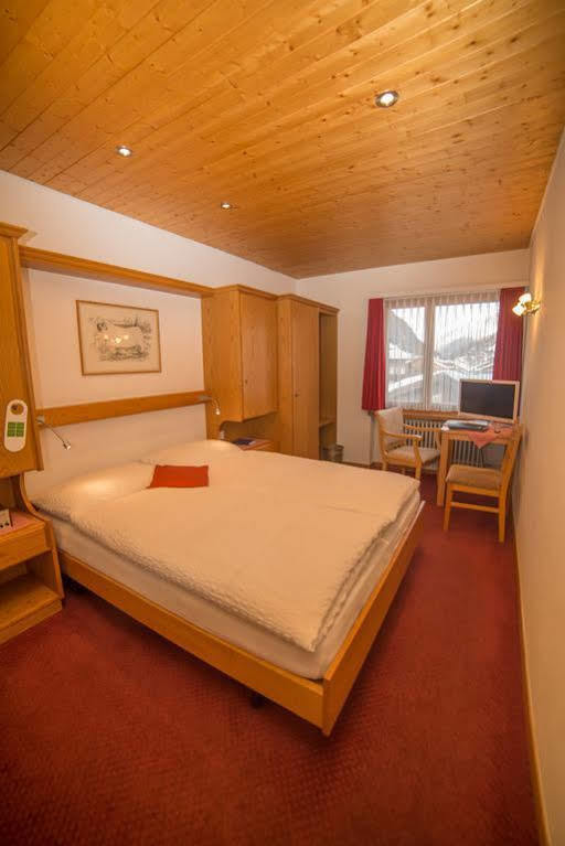 Hotel Parnass Zermatt Esterno foto