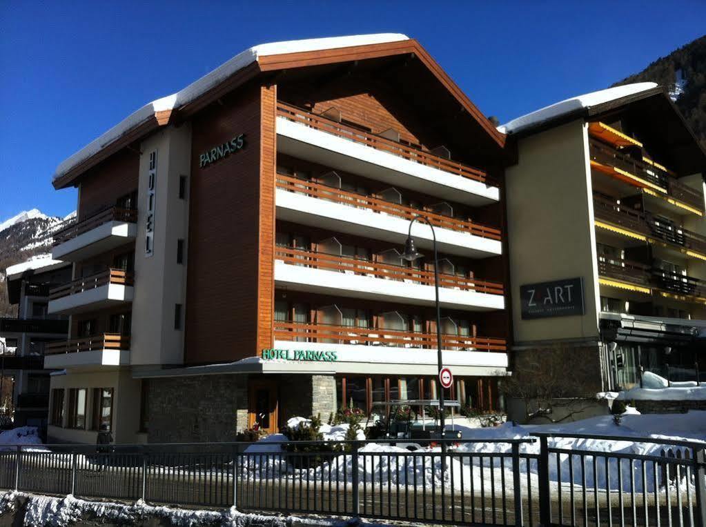 Hotel Parnass Zermatt Esterno foto
