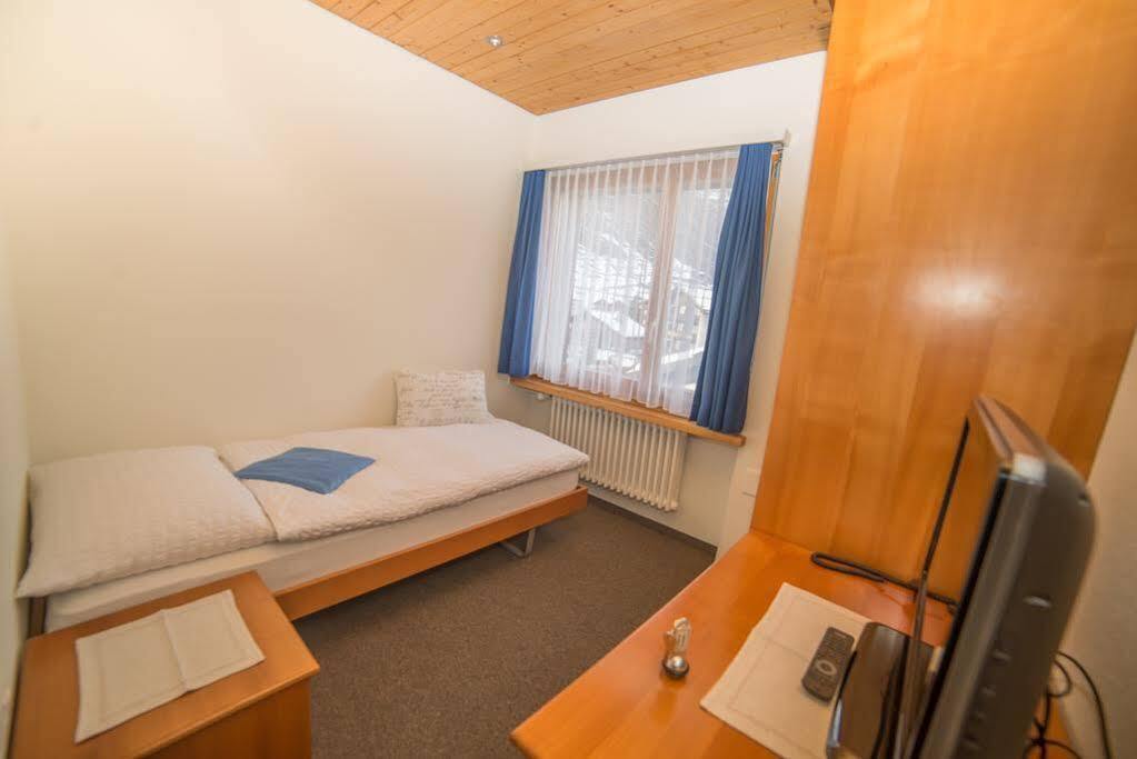 Hotel Parnass Zermatt Esterno foto